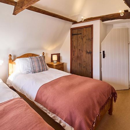 Host & Stay - Bere Cottage Canterbury Luaran gambar